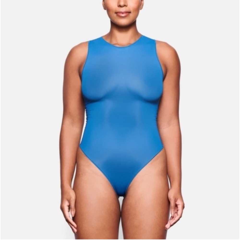 SKIMS Jelly Sheer Crew neck Thong Bodysuit Ocean Blue XS